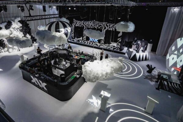 Hollywood Digital Stars 2025 global entertainment show stage concept